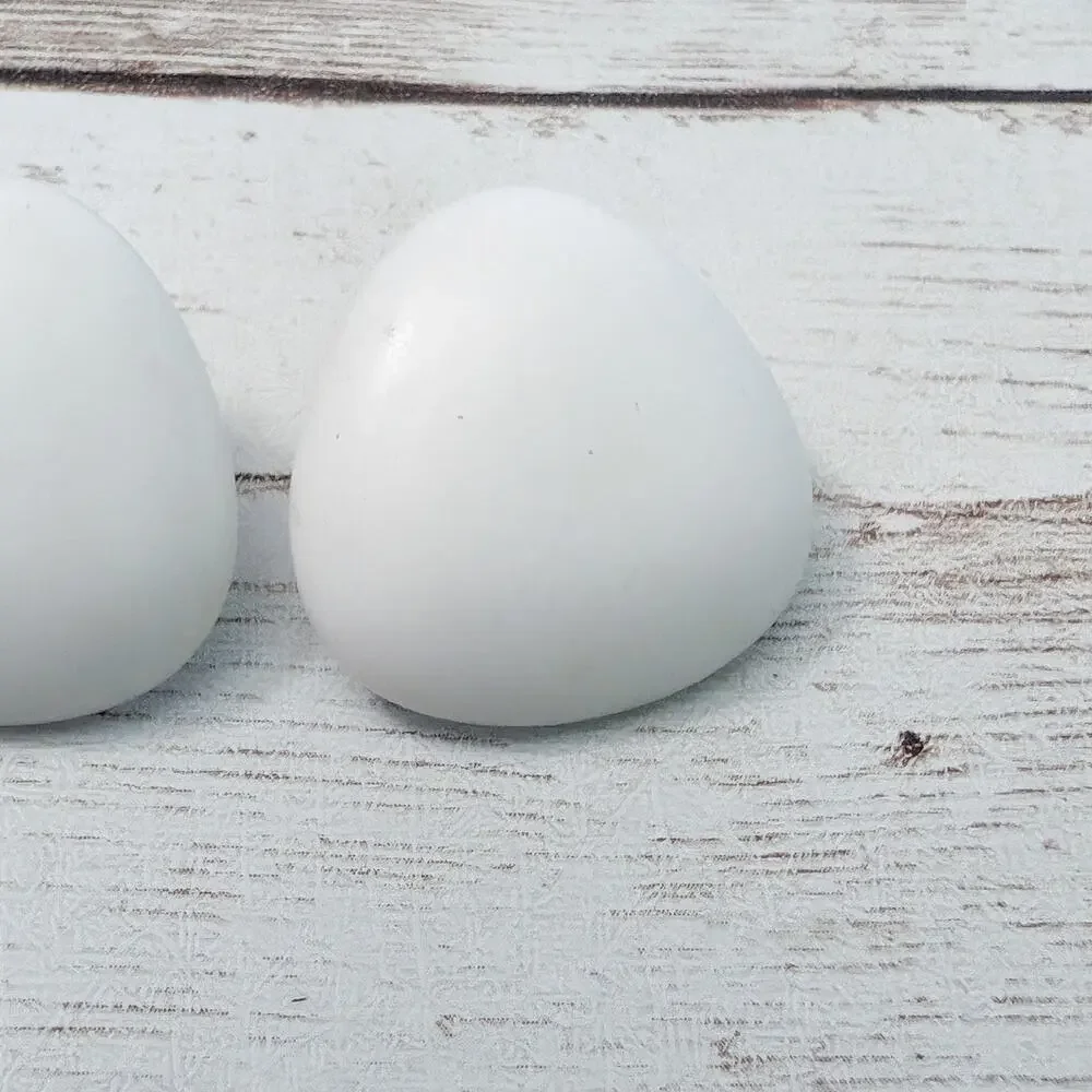 Vintage Earrings For Pierced Ears Off White Rounded Triangle - Damaged